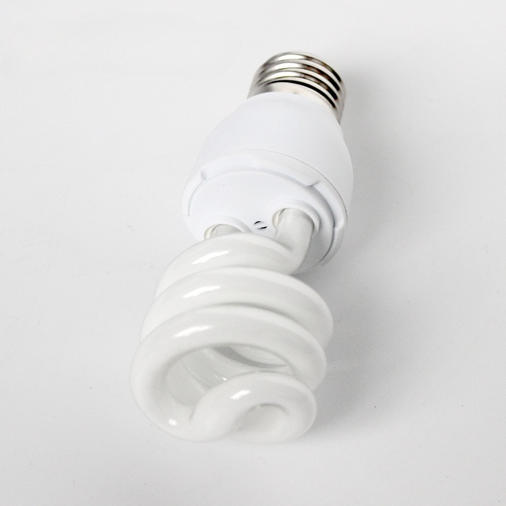 NOMOY 13W High-Intensity UVB R - Vitamin D3 Reptile のレビューと価格